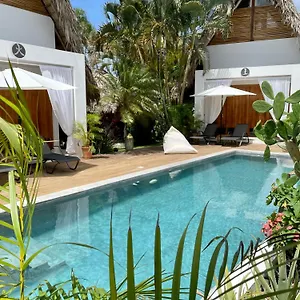 Leeloo Boutique Las Terrenas